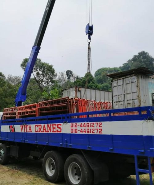 10T LOADER CRANE 3